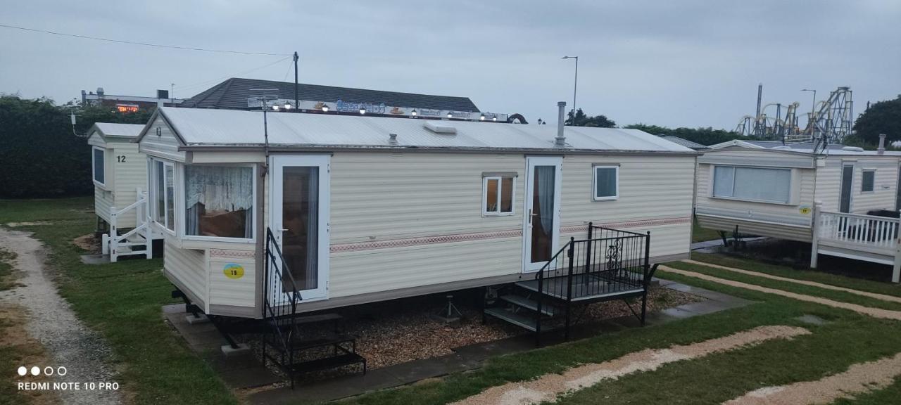 Beachside, Family-Friendly, Wifi, 6 Berth Caravan 19 In Ingoldmells Exterior photo